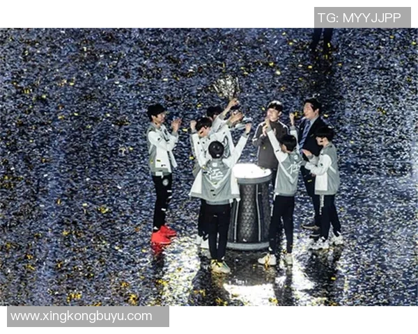 热议和平精英IG战队在S15赛季的力量变革与电竞未来发展探讨 热议和平精英IG战队在S15赛季的力量变革与电竞未来发展探讨